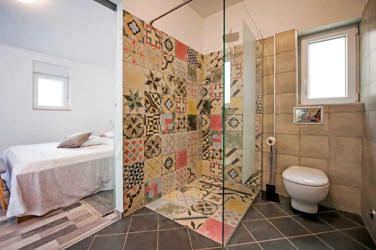 Paola Cozy Apartment Rovinj Luaran gambar