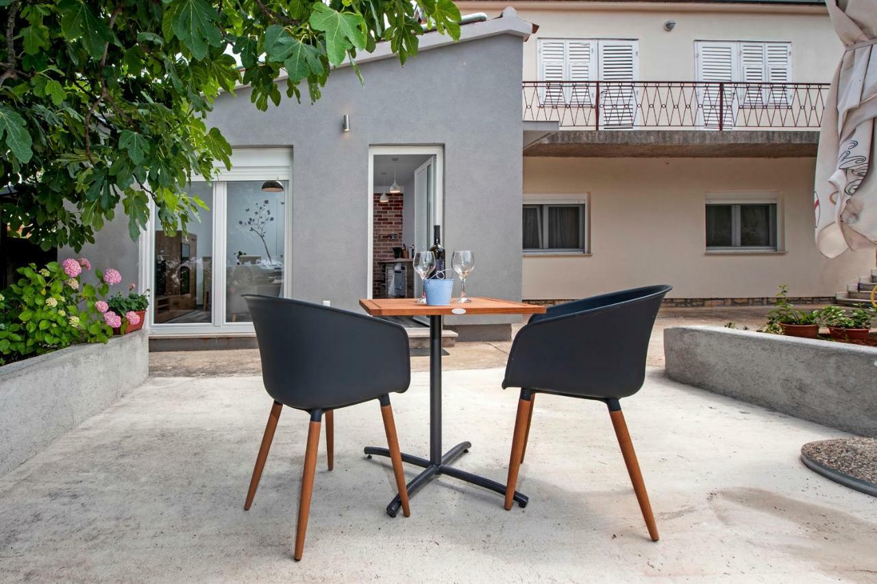 Paola Cozy Apartment Rovinj Luaran gambar