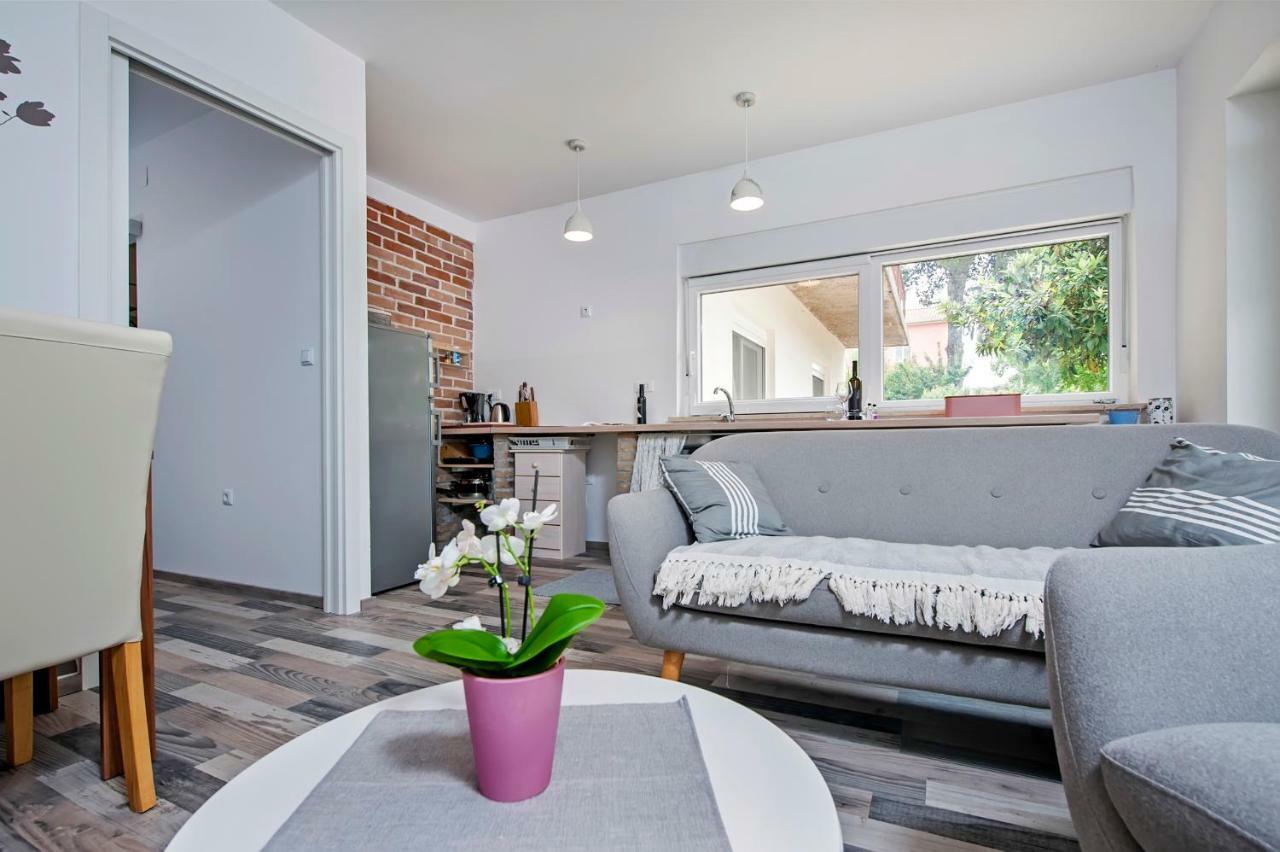 Paola Cozy Apartment Rovinj Luaran gambar